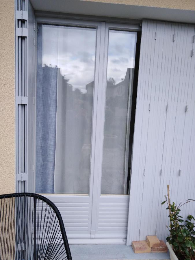 Chez Myla Chambre Avec Tv Ecran Plat Et Salle De Bain Privative Bourges Eksteriør billede
