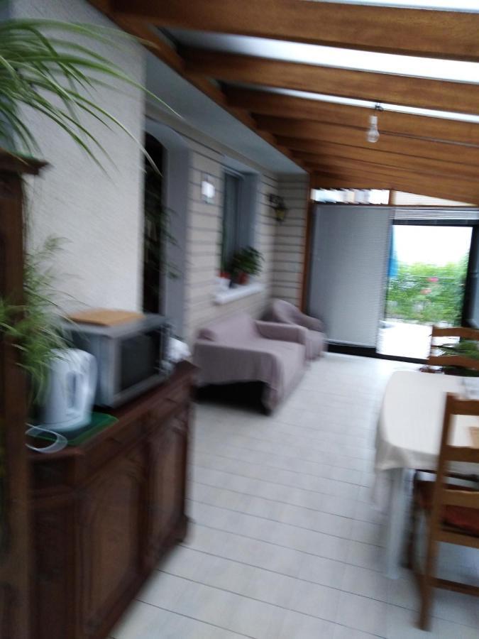 Chez Myla Chambre Avec Tv Ecran Plat Et Salle De Bain Privative Bourges Eksteriør billede